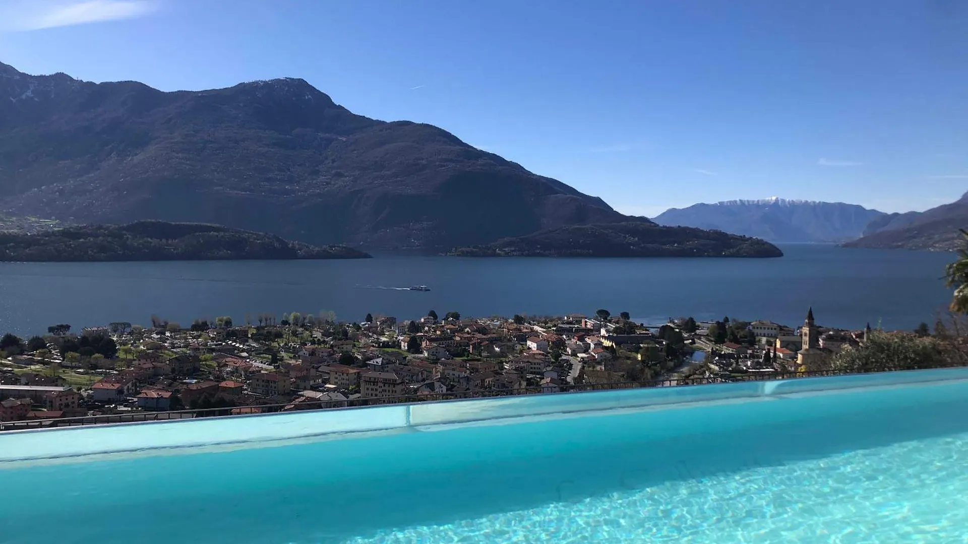 La Collinetta Apartments Vercana