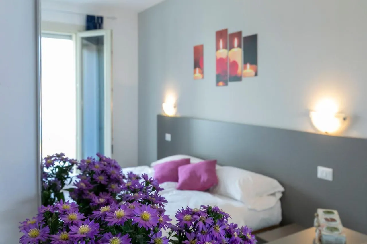 Hotel apartamentowy La Collinetta Apartments Vercana